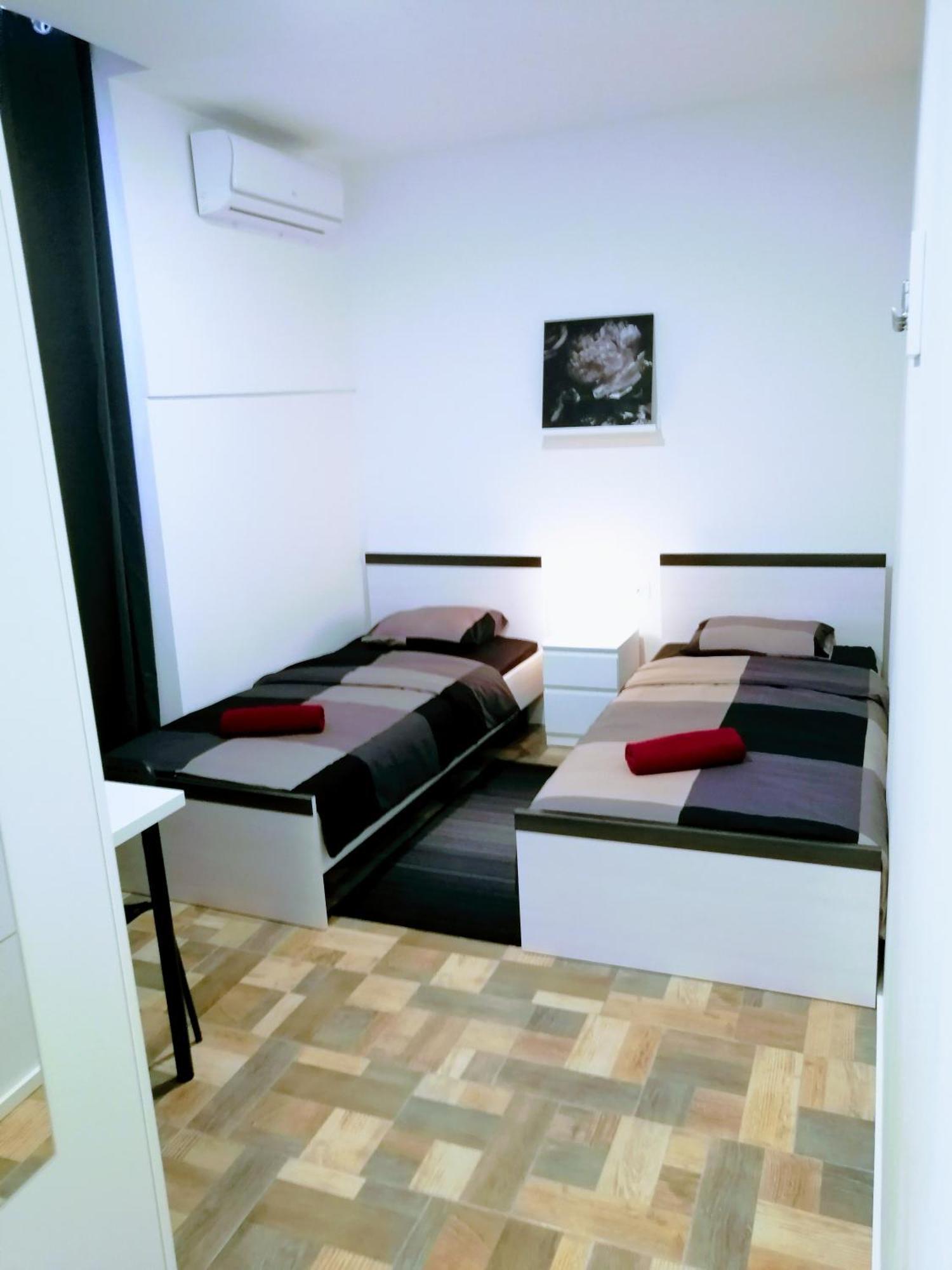 Pula Center - Studio Apartments Zewnętrze zdjęcie